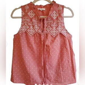 NWOT Mine sleeveless top size small